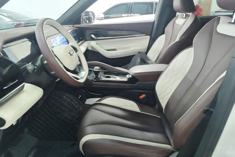 Used Geely Auto Monjaro L 2021 2.0TD DCT EVO Two-Wheel Drive Prestige Version Left Front Seat