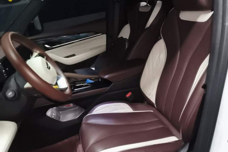 Used Geely Auto Monjaro L 2021 2.0TD High-Power Automatic All-Wheel-Drive Flagship Version Left Front Seat