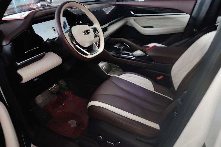 Used Geely Auto Monjaro L 2021 2.0TD DCT EVO Two-Wheel Drive Prestige Version Left Front Seat