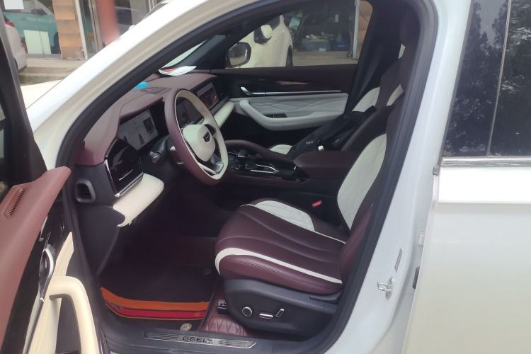 Used Geely Auto Monjaro L 2021 2.0TD DCT EVO Two-Wheel Drive Prestige Version Left Front Seat