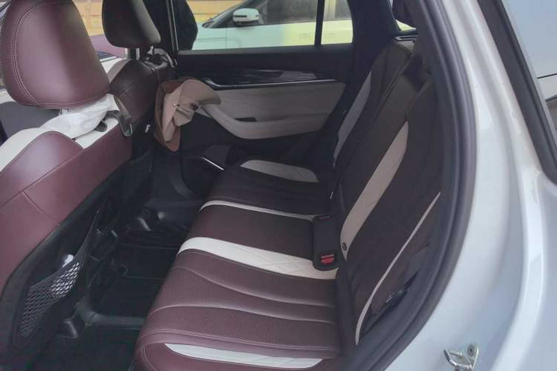 Used Geely Auto Monjaro L 2021 2.0TD DCT EVO Two-Wheel-Drive Flagship Version Left Rear Seat