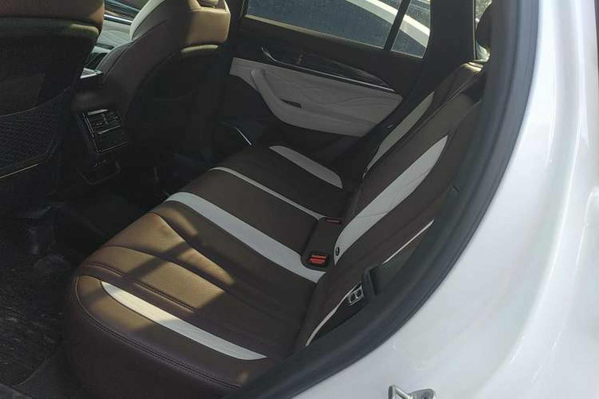 Used Geely Auto Monjaro L 2021 2.0TD High-Power Automatic All-Wheel-Drive Flagship Version Left Rear Seat