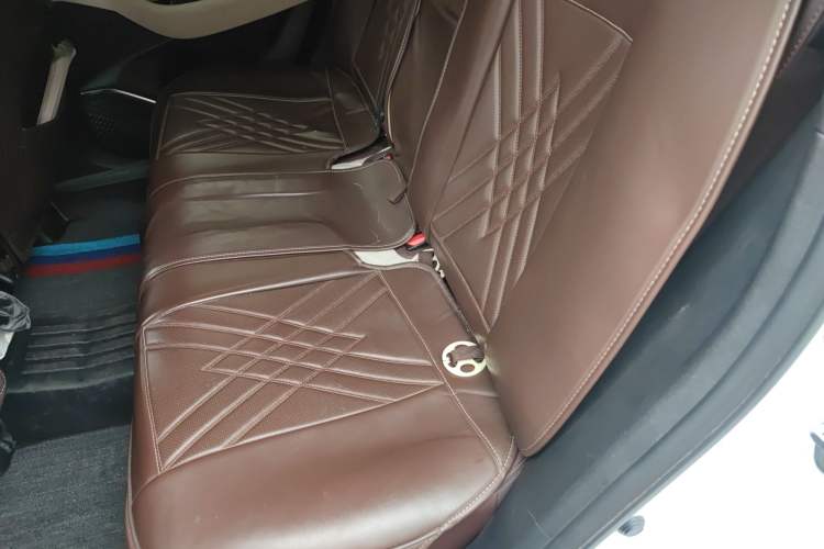 Used Geely Auto Monjaro L 2021 2.0TD High-Power Automatic All-Wheel-Drive Flagship Version Left Rear Seat