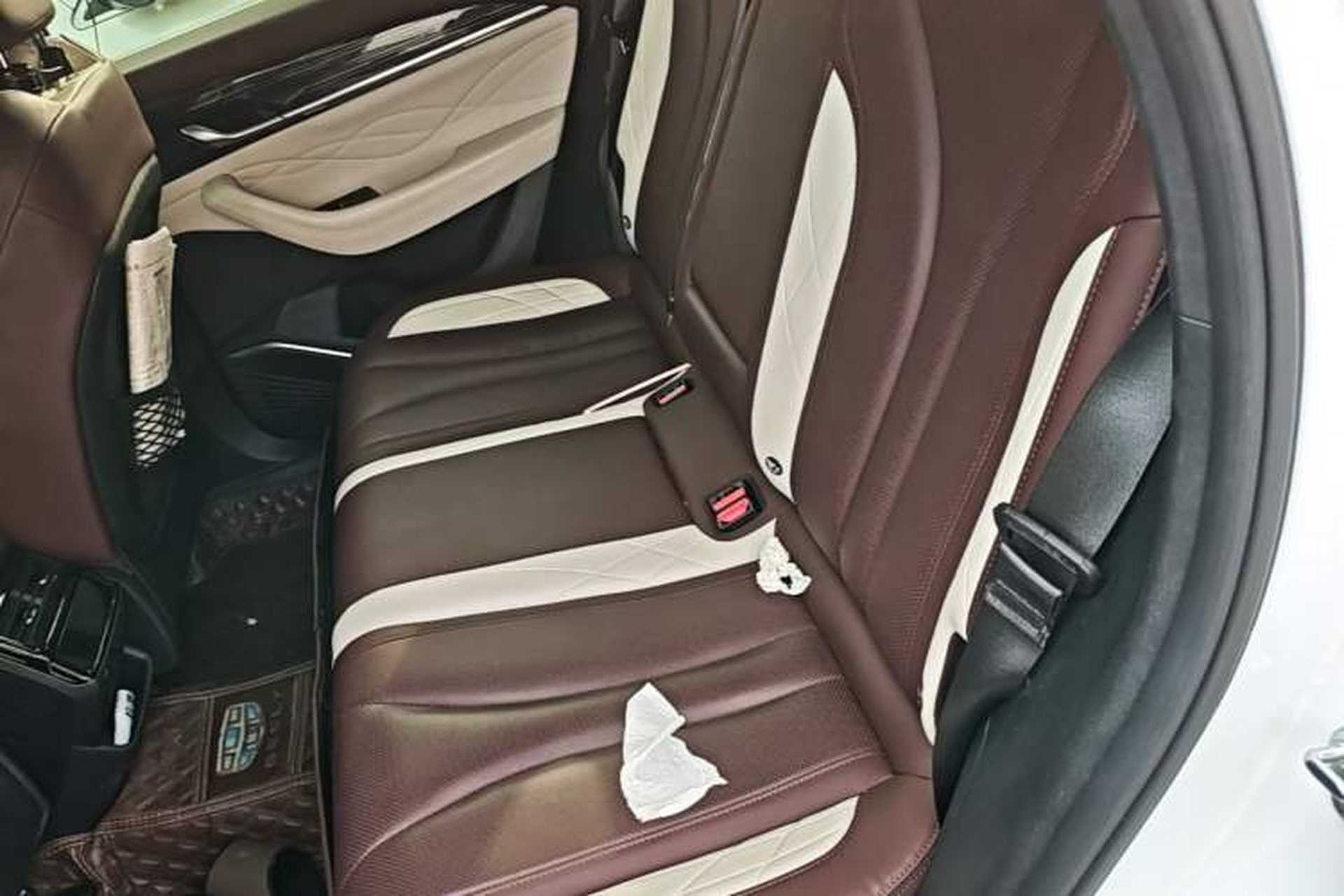 Used Geely Auto Monjaro L 2021 2.0TD High-Power Automatic All-Wheel-Drive Flagship Version Left Rear Seat