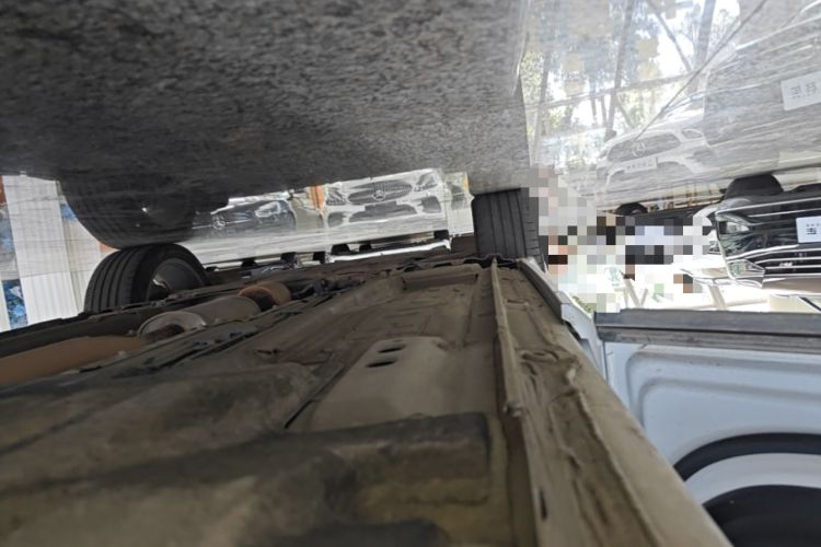 Used Geely Auto Monjaro L 2021 2.0TD DCT EVO Two-Wheel Drive Smart Luxury Version Left Side Sill