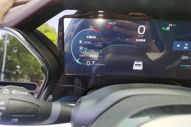 Used Geely Auto Monjaro L 2021 2.0TD DCT EVO Two-Wheel-Drive Flagship Version Odometer Close Up