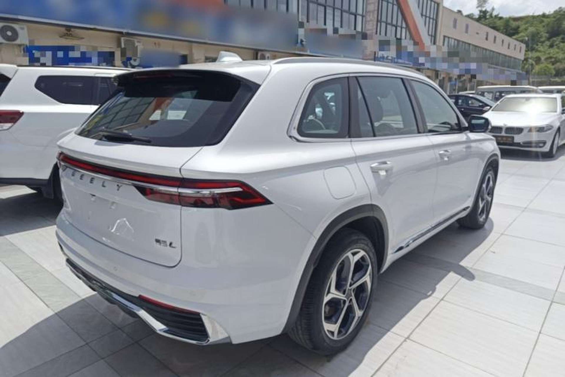 Used Geely Auto Monjaro L 2021 2.0TD DCT EVO Two-Wheel Drive Prestige Version Rear Right 45 Deg
