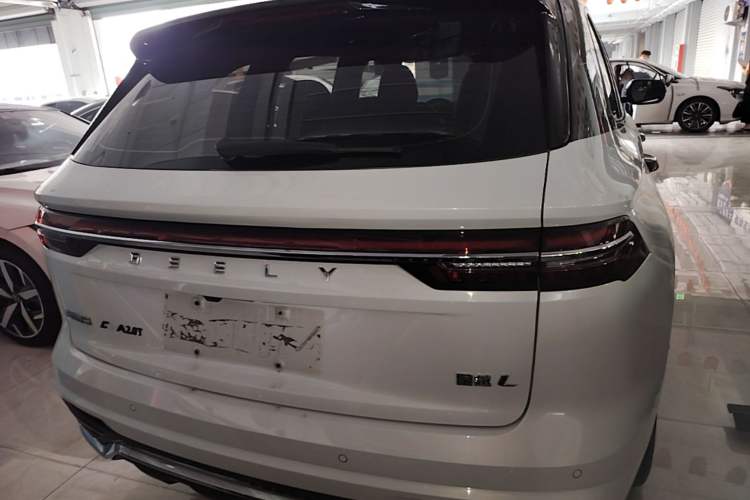 Used Geely Auto Monjaro L 2021 2.0TD DCT EVO Two-Wheel Drive Prestige Version Rear