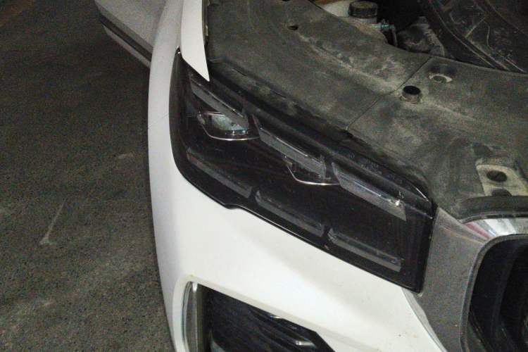 Used Geely Auto Monjaro L 2021 2.0TD DCT EVO Two-Wheel Drive Smart Luxury Version Right Front Headlight