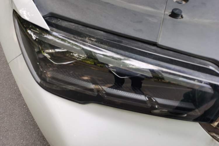 Used Geely Auto Monjaro L 2021 2.0TD DCT EVO Two-Wheel-Drive Flagship Version Right Front Headlight