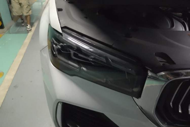 Used Geely Auto Monjaro L 2021 2.0TD DCT EVO Two-Wheel Drive Smart Luxury Version Right Front Headlight