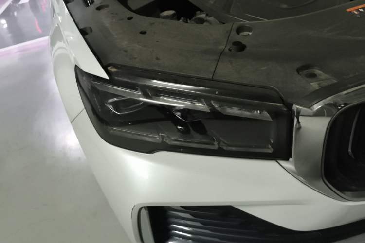 Used Geely Auto Monjaro L 2021 2.0TD DCT EVO Two-Wheel Drive Smart Luxury Version Right Front Headlight