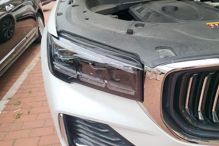 Used Geely Auto Monjaro L 2021 2.0TD DCT EVO Two-Wheel-Drive Flagship Version Right Front Headlight