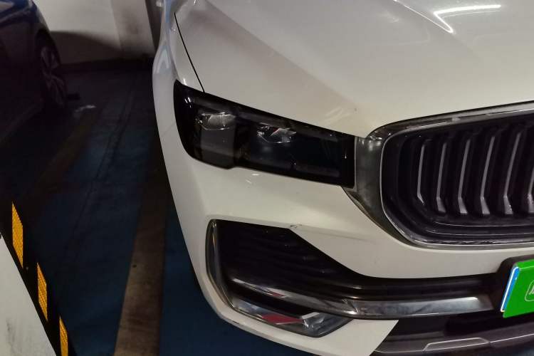 Used Geely Auto Monjaro L 2021 2.0TD DCT EVO Two-Wheel Drive Prestige Version Right Front Headlight