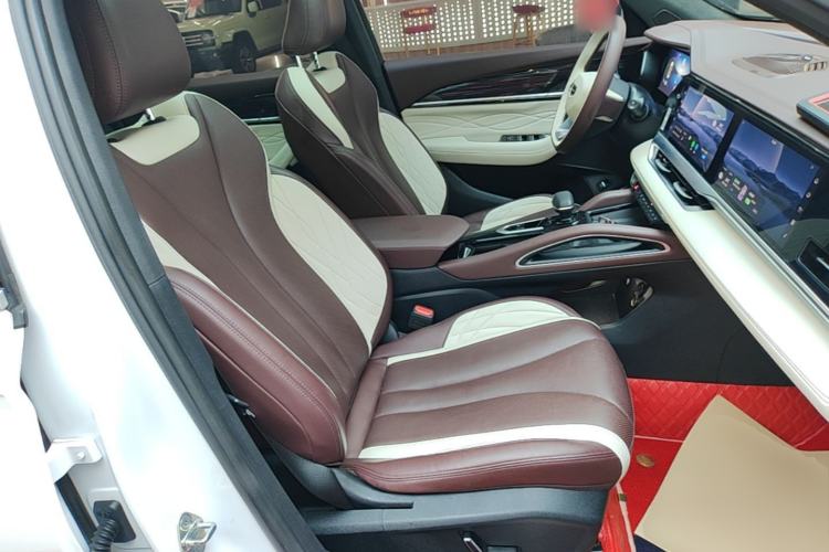 Used Geely Auto Monjaro L 2021 2.0TD DCT EVO Two-Wheel Drive Prestige Version Right Front Seat