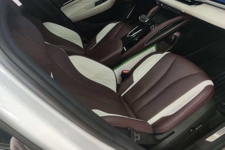 Used Geely Auto Monjaro L 2021 2.0TD DCT EVO Two-Wheel Drive Prestige Version Right Front Seat