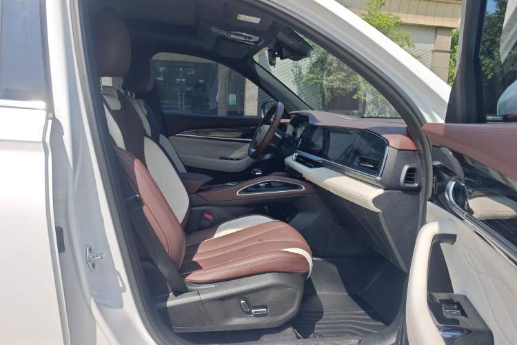 Used Geely Auto Monjaro L 2021 2.0TD DCT EVO Two-Wheel Drive Prestige Version Right Front Seat