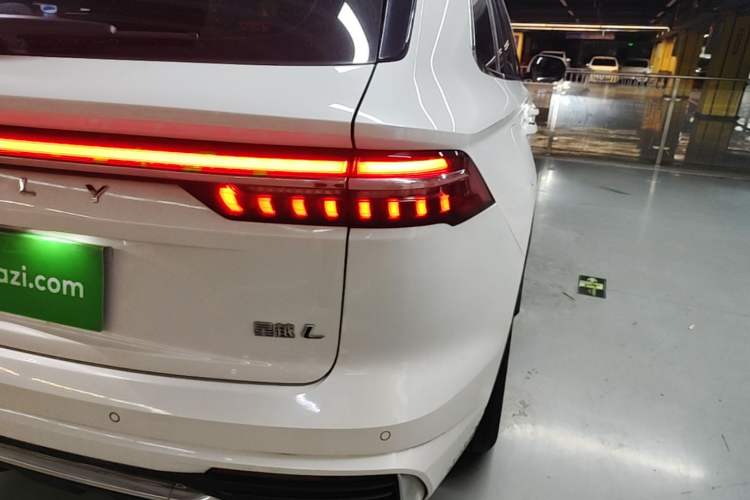 Used Geely Auto Monjaro L 2021 2.0TD DCT EVO Two-Wheel Drive Prestige Version Right Rear Taillight
