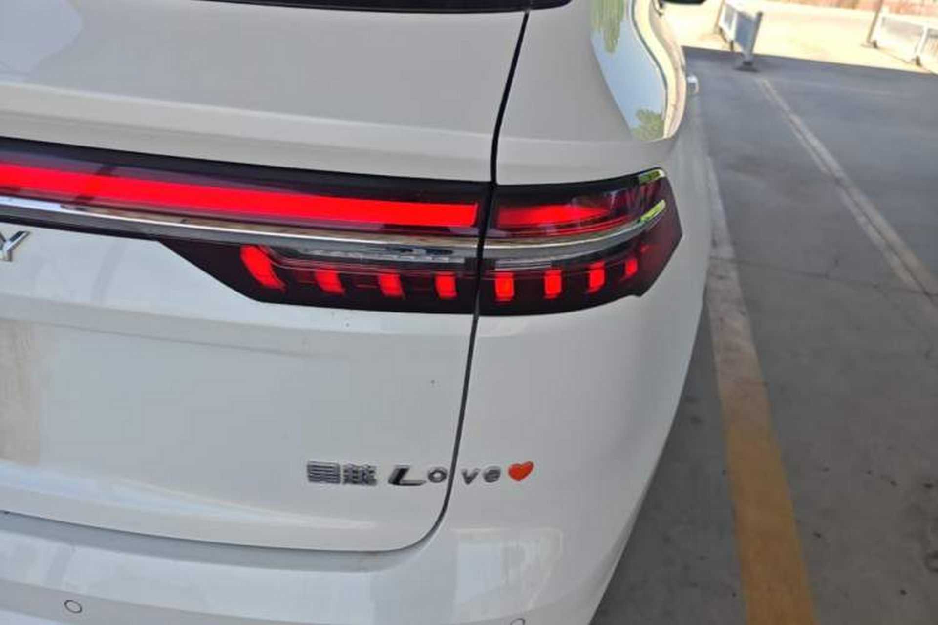 Used Geely Auto Monjaro L 2021 2.0TD DCT EVO Two-Wheel Drive Smart Luxury Version Right Rear Taillight