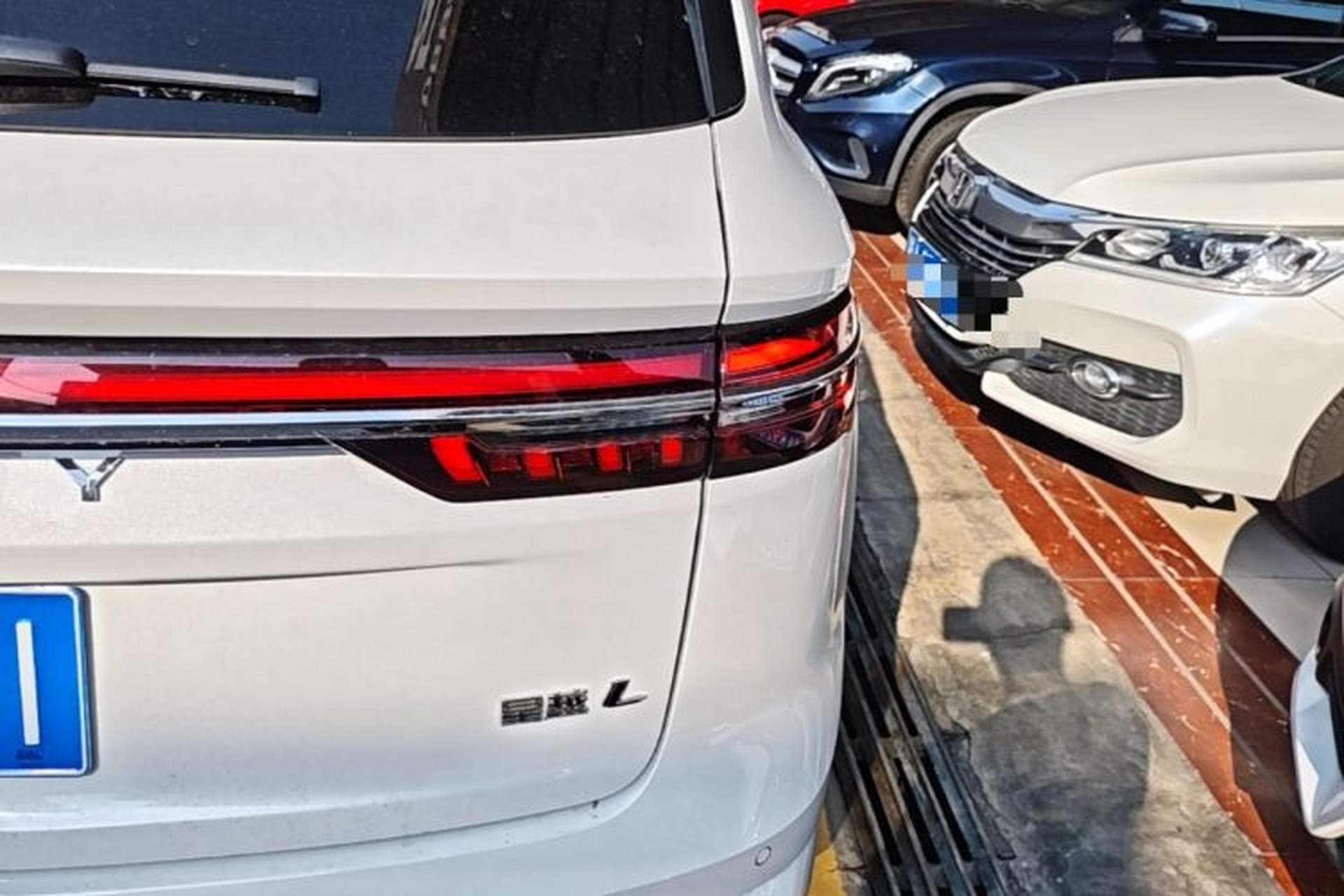 Used Geely Auto Monjaro L 2021 2.0TD DCT EVO Two-Wheel Drive Smart Luxury Version Right Rear Taillight