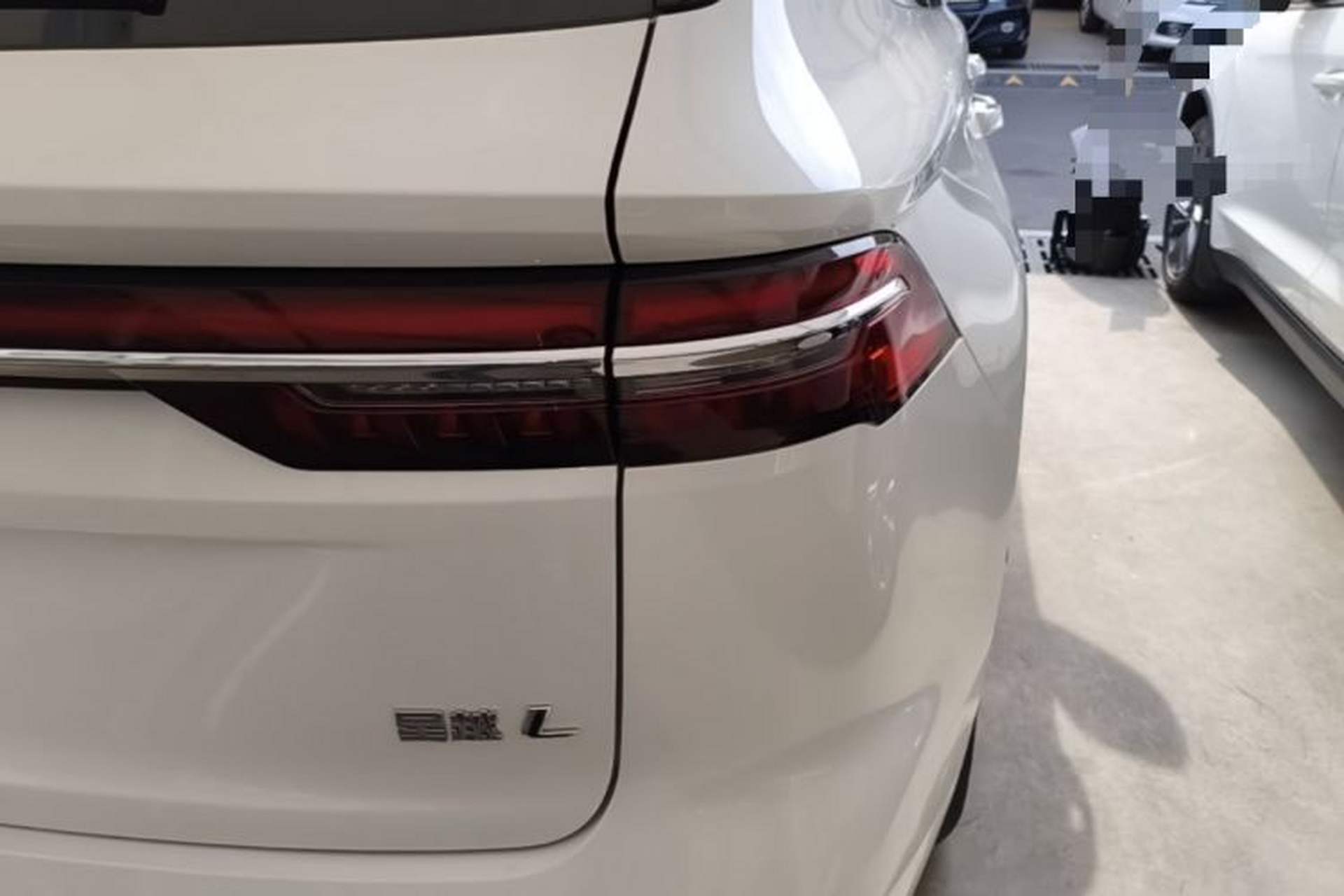 Used Geely Auto Monjaro L 2021 2.0TD DCT EVO Two-Wheel Drive Prestige Version Right Rear Taillight