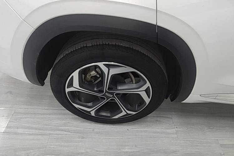 Used Geely Auto Monjaro L 2021 2.0TD DCT EVO Two-Wheel Drive Prestige Version Right Rear Wheel Hub