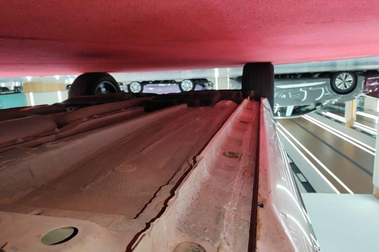 Used Geely Auto Monjaro L 2021 2.0TD DCT EVO Two-Wheel Drive Prestige Version Right Side Sill
