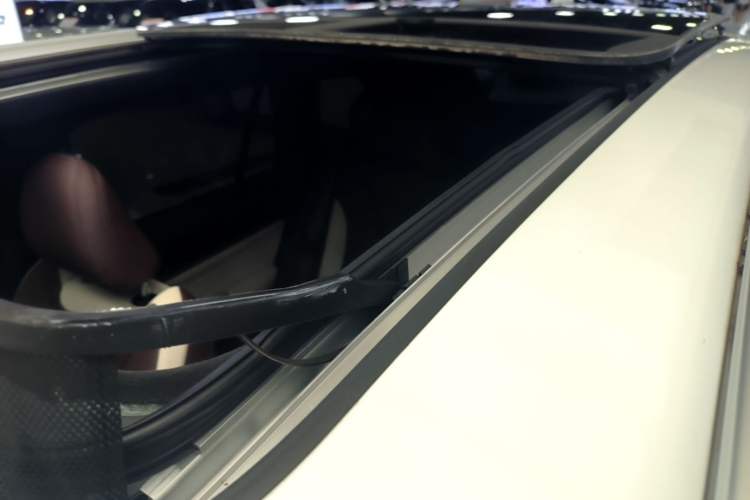 Used Geely Auto Monjaro L 2021 2.0TD DCT EVO Two-Wheel Drive Smart Luxury Version Roof