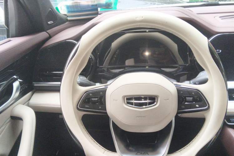 Used Geely Auto Monjaro L 2021 2.0TD DCT EVO Two-Wheel Drive Smart Luxury Version Steering Wheel