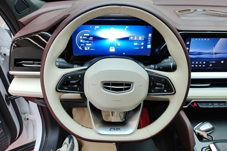 Used Geely Auto Monjaro L 2021 2.0TD DCT EVO Two-Wheel Drive Prestige Version Steering Wheel