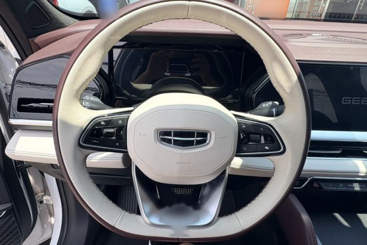 Used Geely Auto Monjaro L 2021 2.0TD DCT EVO Two-Wheel Drive Prestige Version Steering Wheel
