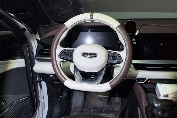 Used Geely Auto Monjaro L 2021 2.0TD DCT EVO Two-Wheel Drive Smart Luxury Version Steering Wheel