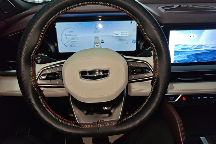 Used Geely Auto Monjaro L 2021 2.0TD DCT EVO Two-Wheel Drive Prestige Version Steering Wheel