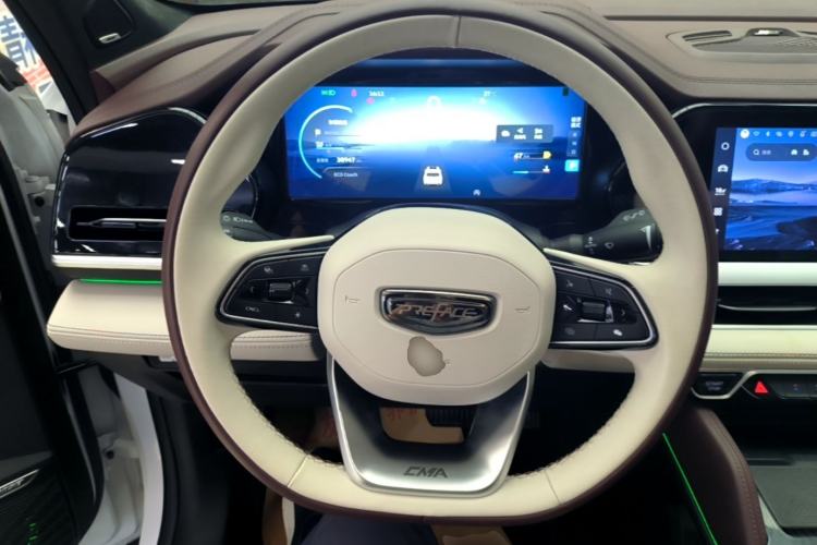 Used Geely Auto Monjaro L 2021 2.0TD DCT EVO Two-Wheel Drive Smart Luxury Version Steering Wheel