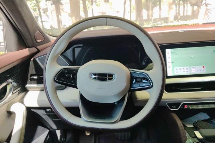 Used Geely Auto Monjaro L 2021 2.0TD High-Power Automatic All-Wheel Drive Luxury Version Steering Wheel