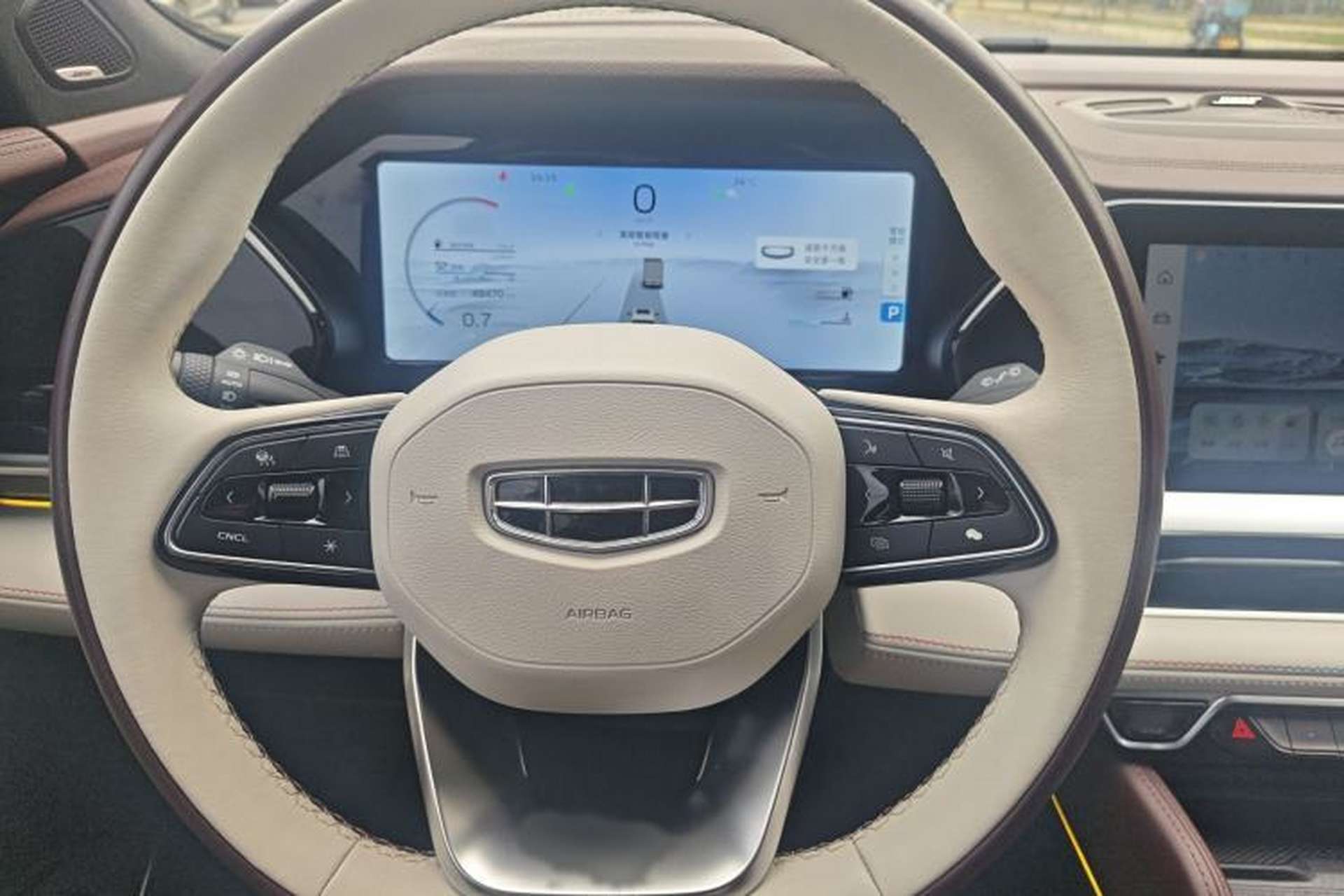 Used Geely Auto Monjaro L 2021 2.0TD DCT EVO Two-Wheel Drive Smart Luxury Version Steering Wheel
