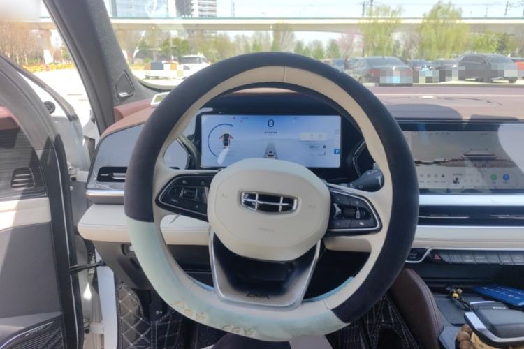 Used Geely Auto Monjaro L 2021 2.0TD High-Power Automatic All-Wheel-Drive Flagship Version Steering Wheel