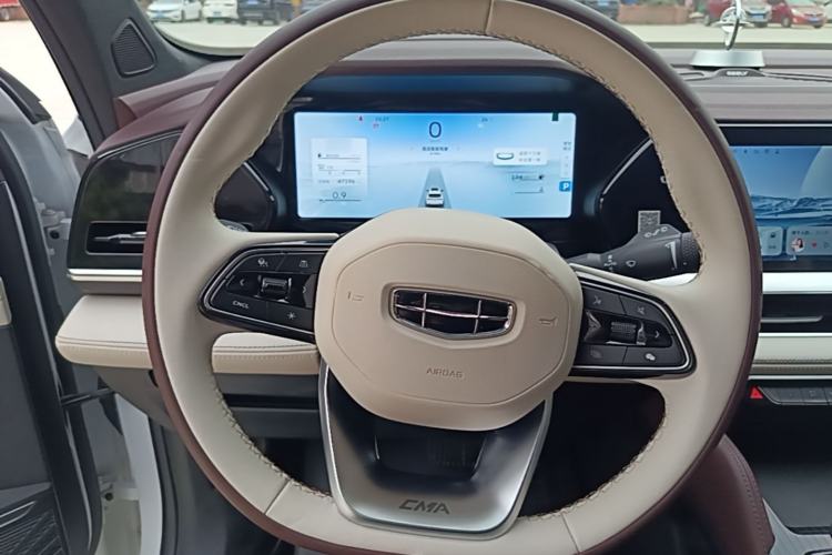 Used Geely Auto Monjaro L 2021 2.0TD DCT EVO Two-Wheel Drive Prestige Version Steering Wheel