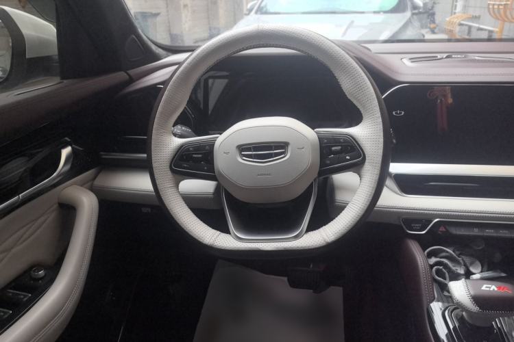 Used Geely Auto Monjaro L 2021 2.0TD DCT EVO Two-Wheel Drive Prestige Version Steering Wheel