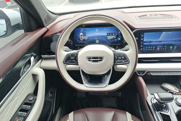 Used Geely Auto Monjaro L 2021 2.0TD DCT EVO Two-Wheel Drive Prestige Version Steering Wheel