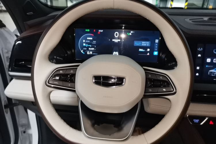 Used Geely Auto Monjaro L 2021 2.0TD High-Power Automatic All-Wheel-Drive Flagship Version Steering Wheel