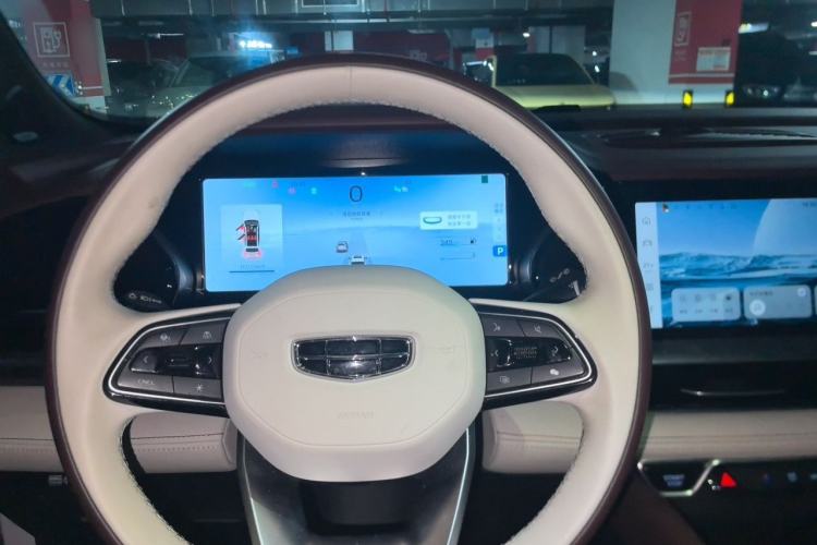 Used Geely Auto Monjaro L 2021 2.0TD DCT EVO Two-Wheel-Drive Flagship Version Steering Wheel