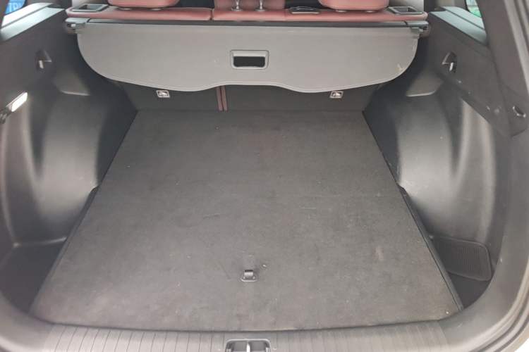 Used Geely Auto Monjaro L 2021 2.0TD DCT EVO Two-Wheel Drive Prestige Version Trunk