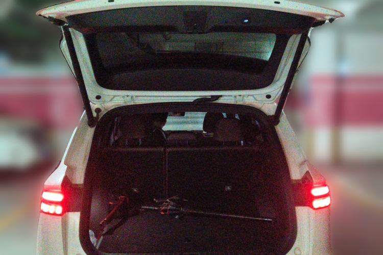 Used Geely Auto Monjaro L 2021 2.0TD DCT EVO Two-Wheel Drive Smart Luxury Version Trunk