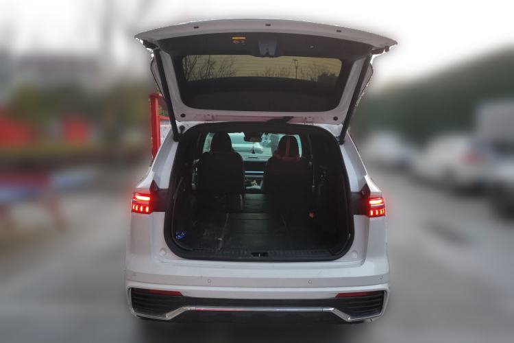 Used Geely Auto Monjaro L 2021 2.0TD High-Power Automatic All-Wheel-Drive Flagship Version Trunk