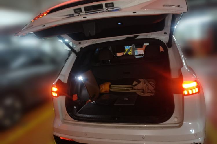 Used Geely Auto Monjaro L 2021 2.0TD DCT EVO Two-Wheel Drive Smart Luxury Version Trunk