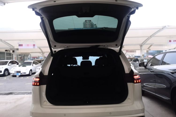Used Geely Auto Monjaro L 2021 2.0TD DCT EVO Two-Wheel Drive Smart Luxury Version Trunk