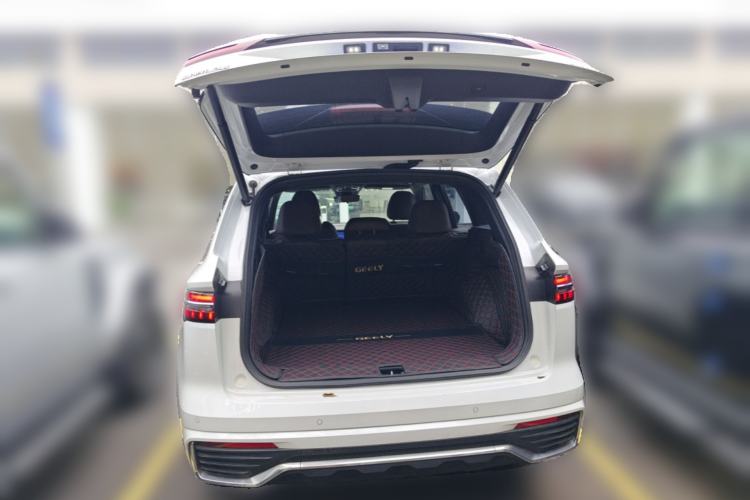Used Geely Auto Monjaro L 2021 2.0TD DCT EVO Two-Wheel Drive Prestige Version Trunk
