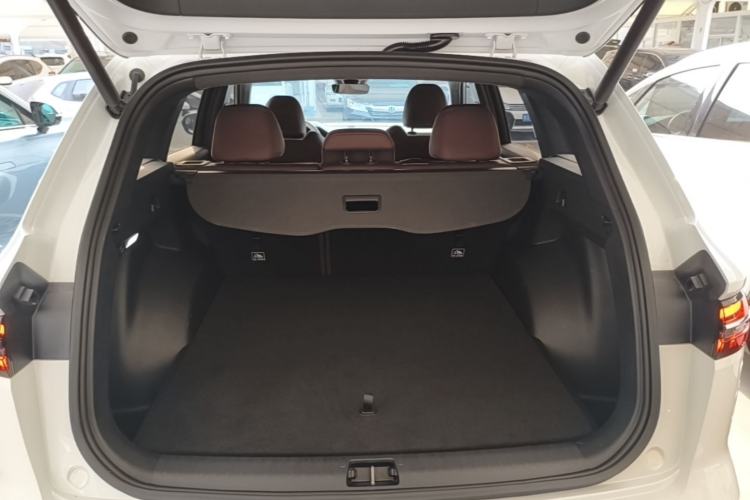 Used Geely Auto Monjaro L 2021 2.0TD DCT EVO Two-Wheel Drive Prestige Version Trunk