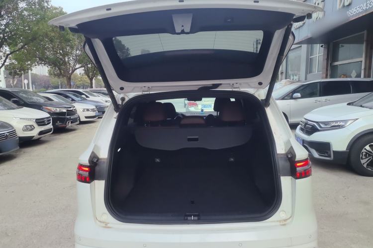 Used Geely Auto Monjaro L 2021 2.0TD DCT EVO Two-Wheel Drive Prestige Version Trunk